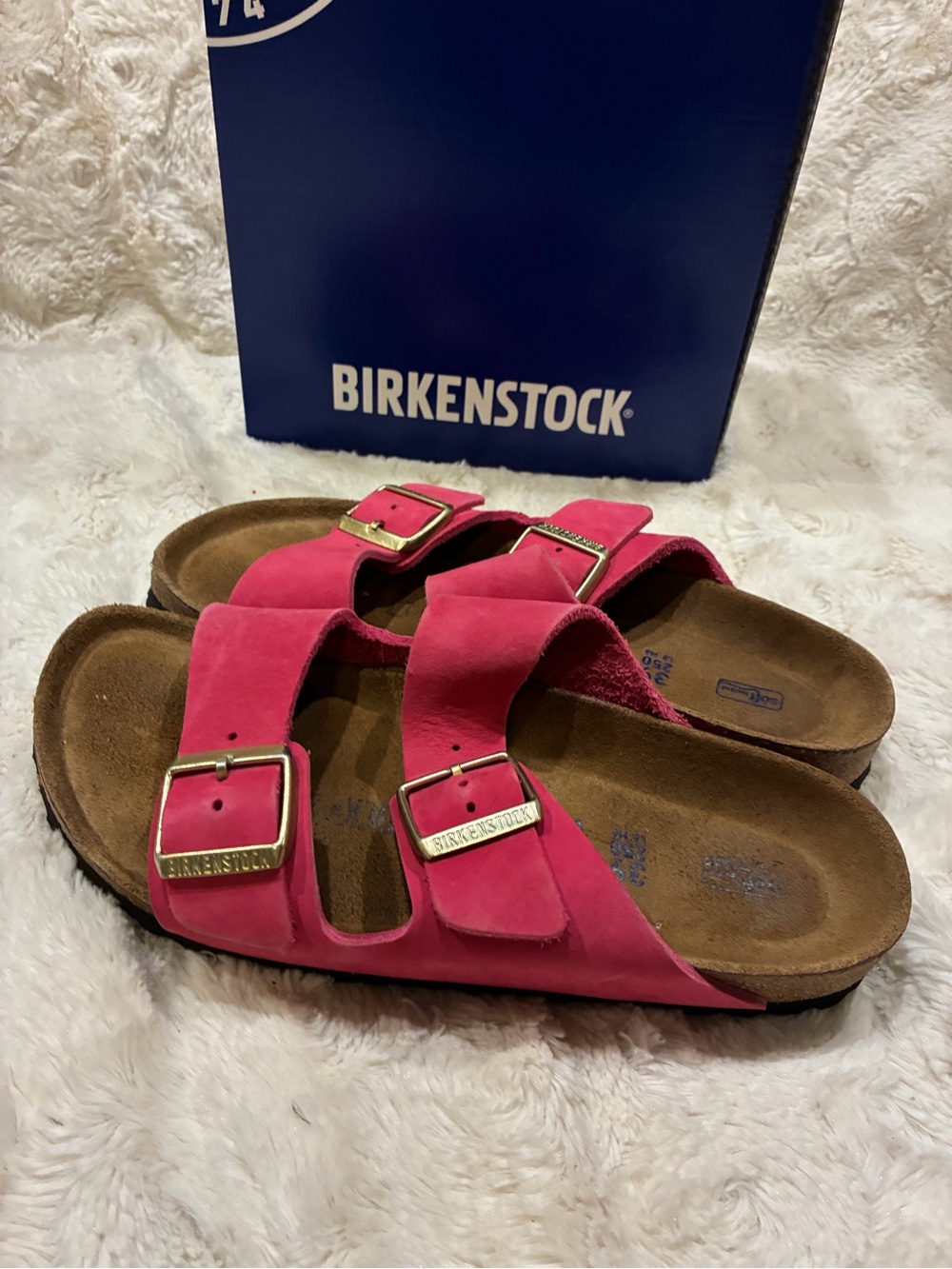 Birkenstock Arizona Sandals in Hot Pink with Gold Buckles size 8-8.5